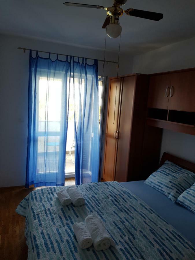 Apartment Doris 科斯特雷纳 外观 照片